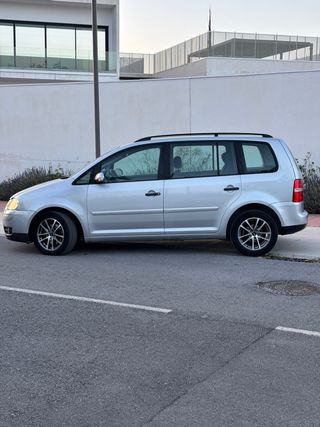 Volkswagen Touran 2005