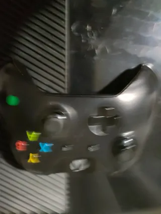 Xbox one con giochi e controller