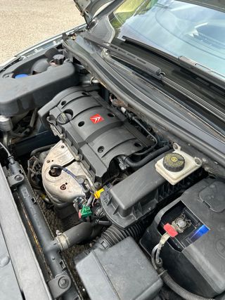 Citroen C4 2005 negociable