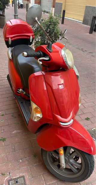 Kymco Like 50 Roja Scooter Automática