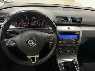 Volkswagen Passat Variant 2.0 TDI 140cv DPF Advance