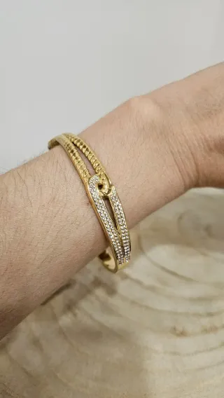 Pulsera de acero dorada con circonitas