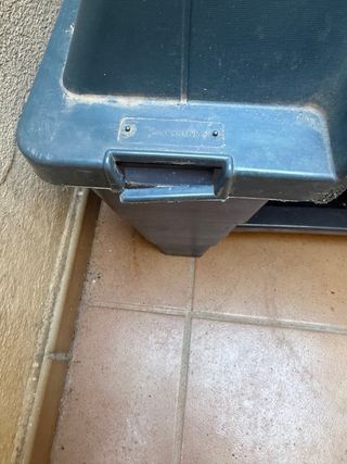 Caseta para perro plástico duro