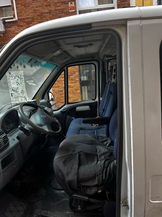 Furgoneta 2.0 hdi