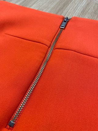 Gonna arancione corta