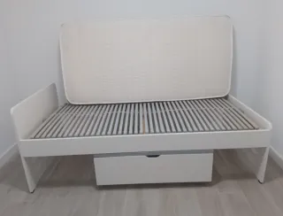 Somier, colchón y cajón
