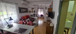 Tengo una habitación libre que quiero alquilar.