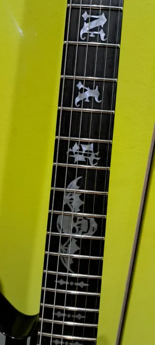 Schecter Synyster Gates Custom Guitarra