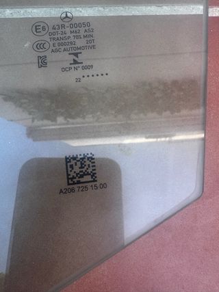 Cristal Puerta Delantera Izquierda Mercedes C S206