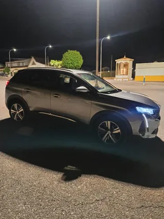 Peugeot 3008 1.5 Allure 130CV 2021