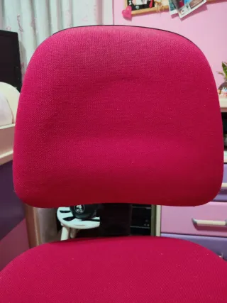 Silla de oficina roja