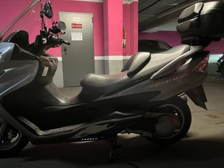 Suzuki Burgman 400 ABS 2011 Plata