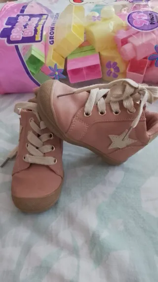 Zapatos niña rosa con estrella