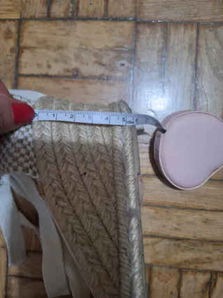 Alpargatas de esparto con cuña 6cm beige/blanco