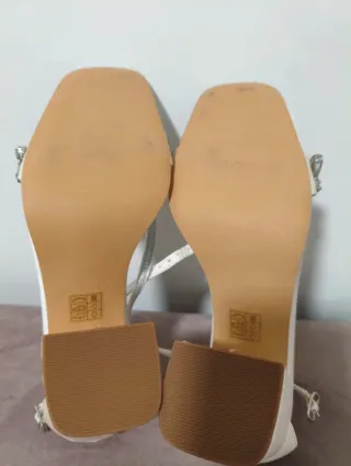 Zapatos de novia talla 38 blanco roto