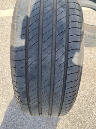 2 Neumáticos Michelin 225/55R18