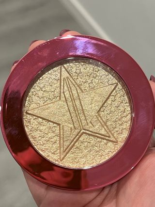 Jeffree Star Supreme Frost Iluminador