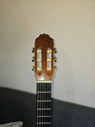Guitarra Sanchis 2F 05 Impecable