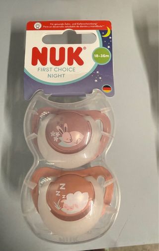 Pack 2 Chupetes NUK First Choice Night 18-36m