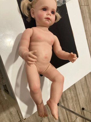 Muñeca tipo Reborn