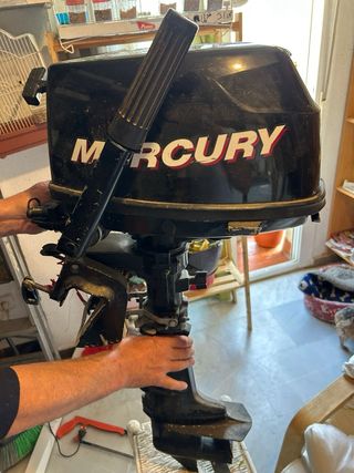 Motor fueraborda Mercury F5M 5 CV 5T – Muy cuidado