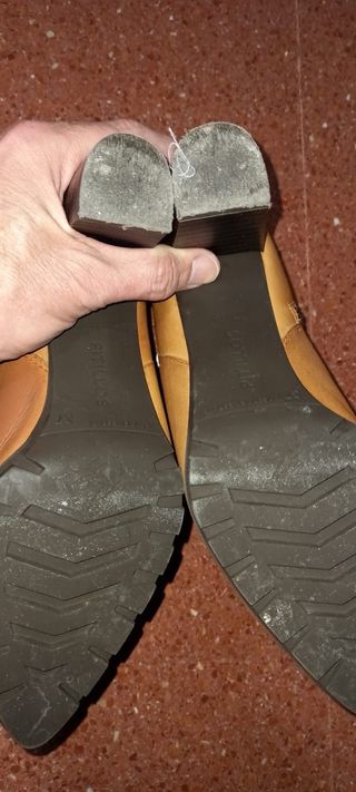Botas de tacón amarillas
