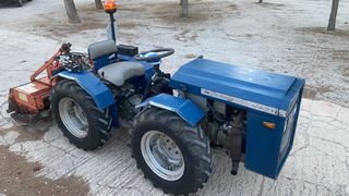 Tractor Ebro A21-L articulado
