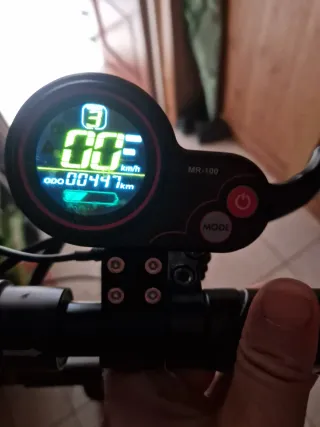 Patinete Eléctrico con Asiento y Luces