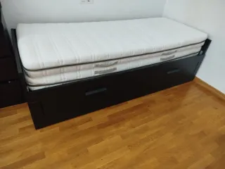 Diván IKEA Brimnes Negro con 2 Cajones
