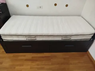Diván IKEA Brimnes Negro con 2 Cajones