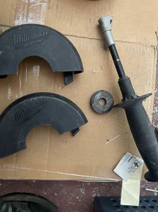 Protector radial Milwaukee y mango taladro