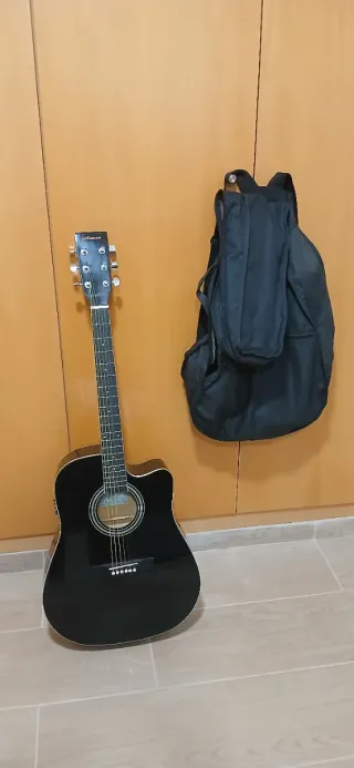 Guitarra Electro acústica