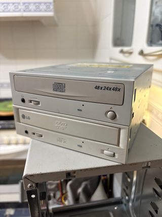 Lettori CD/DVD LG