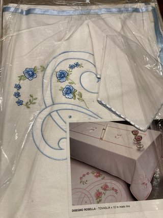 Tovaglia misto lino x12 con disegno floreale