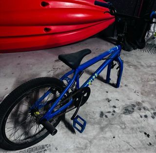 Bicicleta BMX Wipe Azul