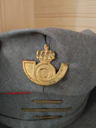 Gorra antigua cartero