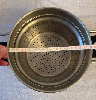 Pentola con scolapasta integrato usata pochissimo