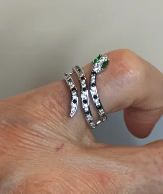 Anillo Serpiente Acero Inox  plata y Zirkonitas