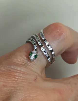 Anillo Serpiente Acero Inox  plata y Zirkonitas