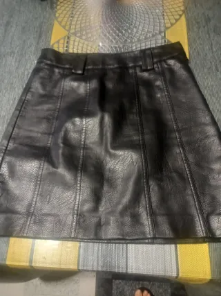 Falda efecto piel Stradivarius T-34