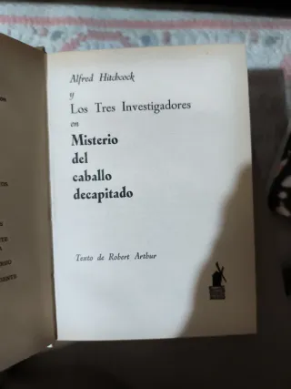 Los 3 investigadores. El misterio del caballo deca