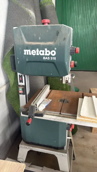 Sierra de cinta Metabo BAS 318