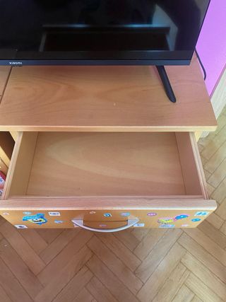 2 Mesitas de Noche Infantiles
