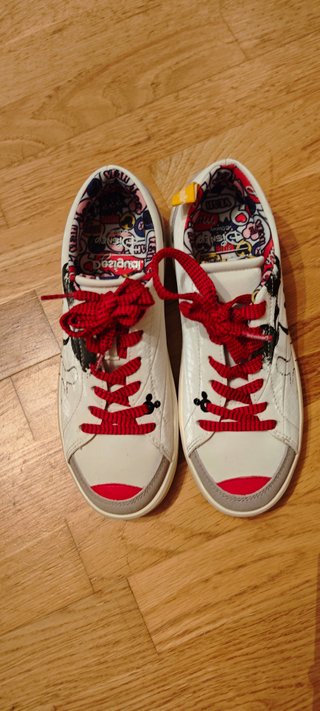 Zapatillas Desigual Mickey Mouse Talla 38