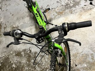 Bicicleta Neon X-Team Pro R24