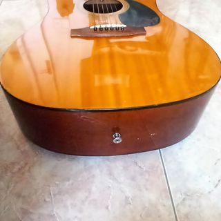 Guitarra Acústica Marrón + guitarra clásica
