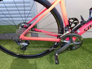 Specialized Tarmac Disc Comp T54