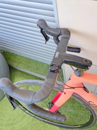 Specialized Tarmac Disc Comp T54