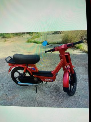 Vespino NL Roja con ITV Reciente