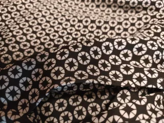 Pantalón estampado talla M